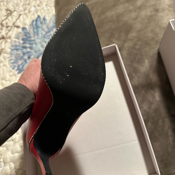 Boots - Picture 5 of 6